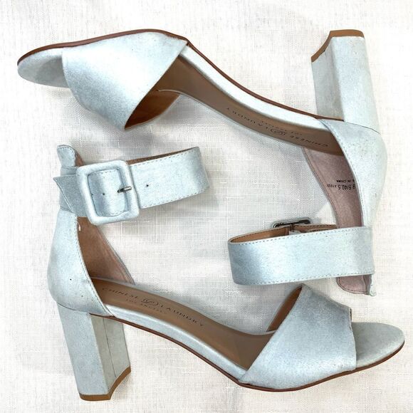 NEW Chinese Laundry Sky Blue Ankle Strappy Heels - Picture 3 of 8